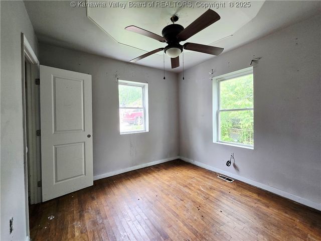 1619 Livingston Avenue, Charleston, WV 25387