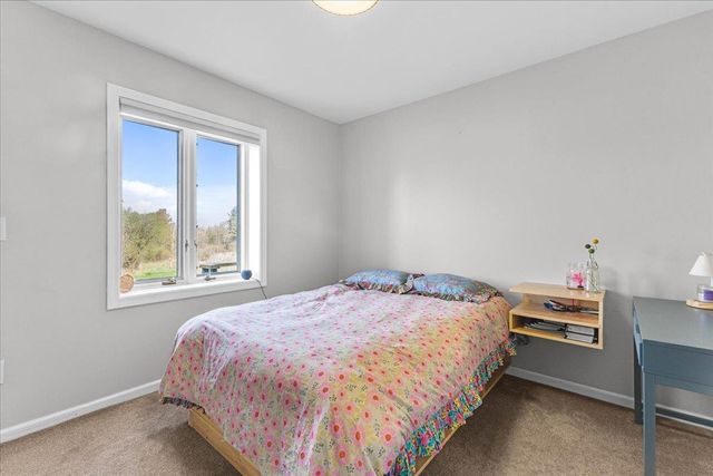 73 Brigham Hill Road, Essex, VT 05452