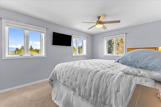 73 Brigham Hill Road, Essex, VT 05452