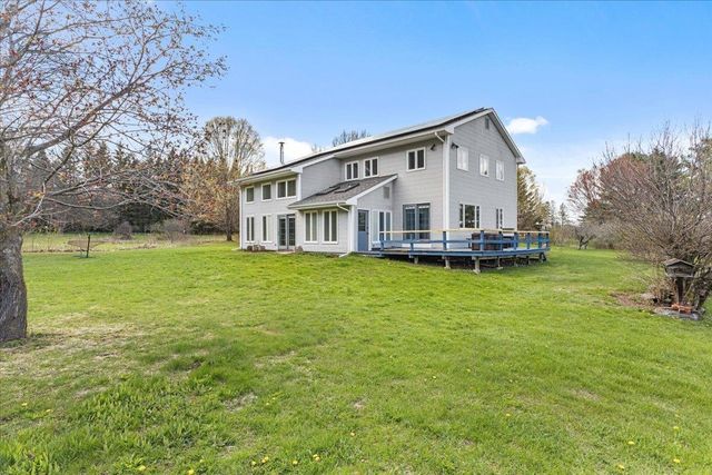 73 Brigham Hill Road, Essex, VT 05452