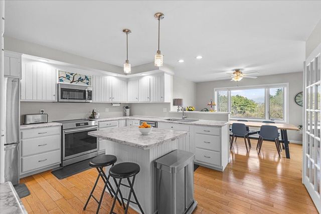 73 Brigham Hill Road, Essex, VT 05452