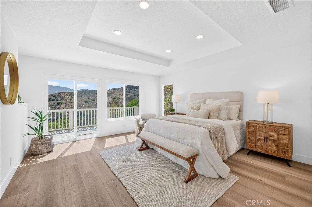 8856 E Crestview Lane, Anaheim, CA 92808 — photo 4