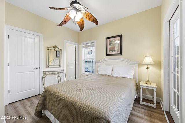 215 Summer Winds Place, Surf City, NC 28445