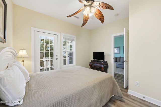 215 Summer Winds Place, Surf City, NC 28445