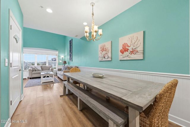 215 Summer Winds Place, Surf City, NC 28445