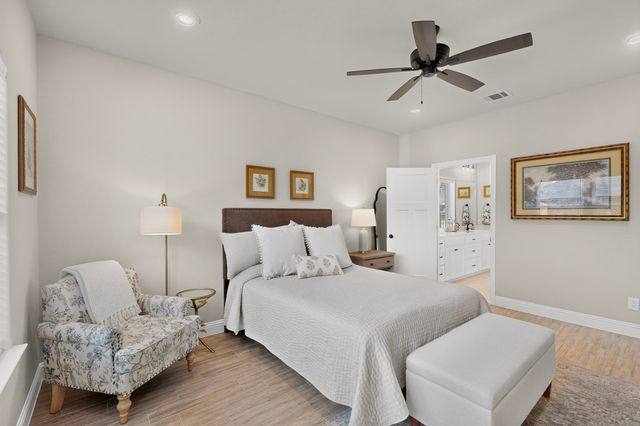 1573 Saylee Lane, Burleson, TX 76028