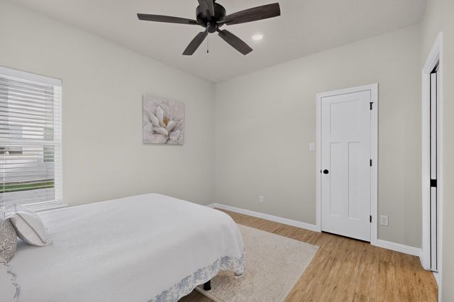 1573 Saylee Lane, Burleson, TX 76028