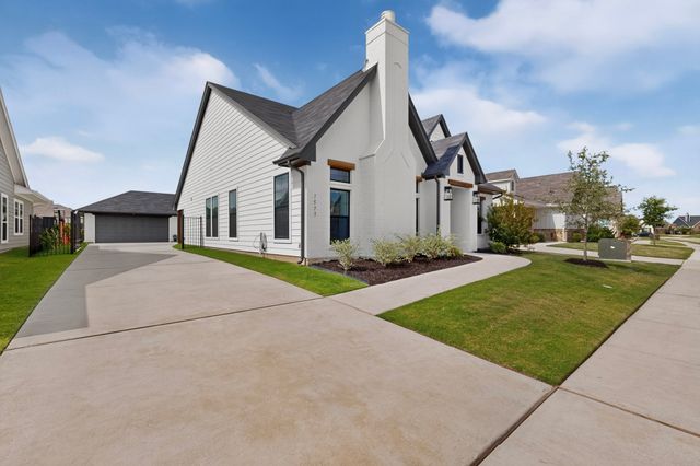 1573 Saylee Lane, Burleson, TX 76028