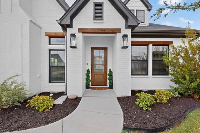 1573 Saylee Lane, Burleson, TX 76028
