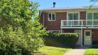 333 CHERRY VALLEY Road, Vernon Hills, IL 60061
