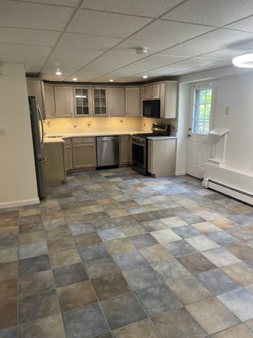 27 Tayla Drive 1, Weymouth, MA 02188