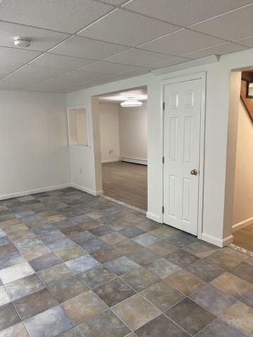 27 Tayla Drive 1, Weymouth, MA 02188