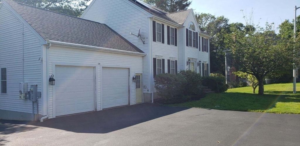 27 Tayla Drive 1, Weymouth, MA 02188