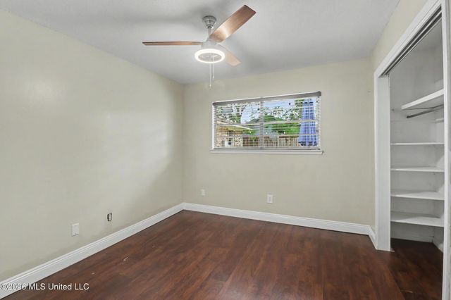 897 Auburn Drive, Biloxi, MS 39532