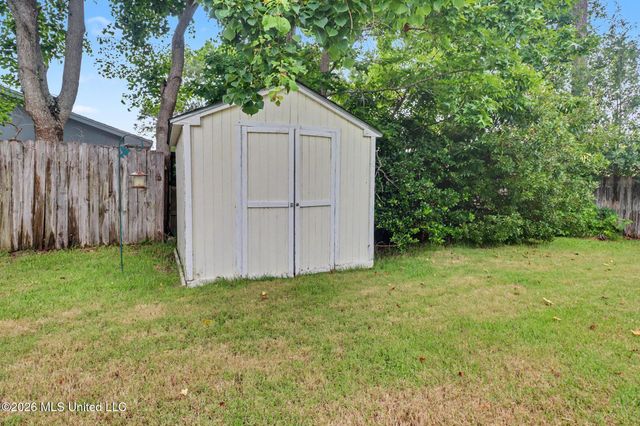 897 Auburn Drive, Biloxi, MS 39532