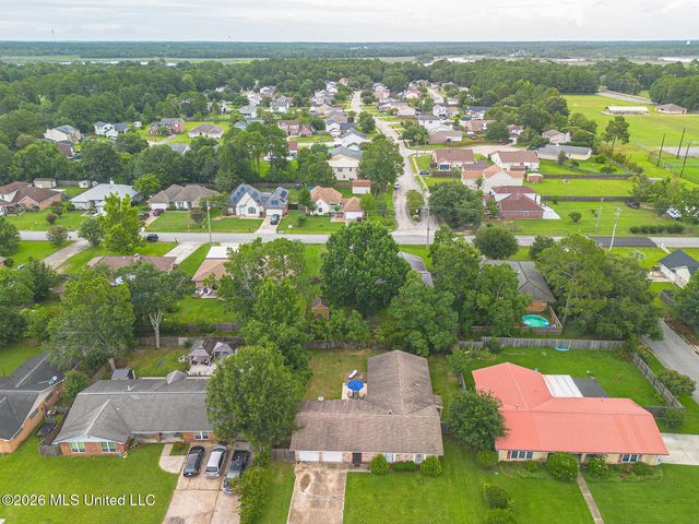 897 Auburn Drive, Biloxi, MS 39532