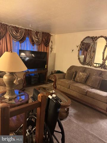 379 CLOVER CT, Glen Burnie, MD 21060