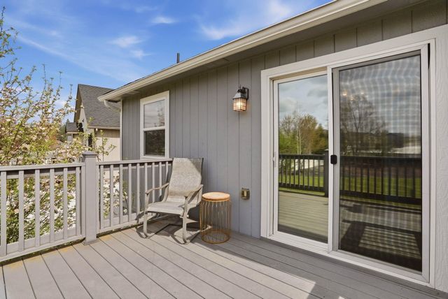 418 E Parker Dr, Colbert, WA 99005