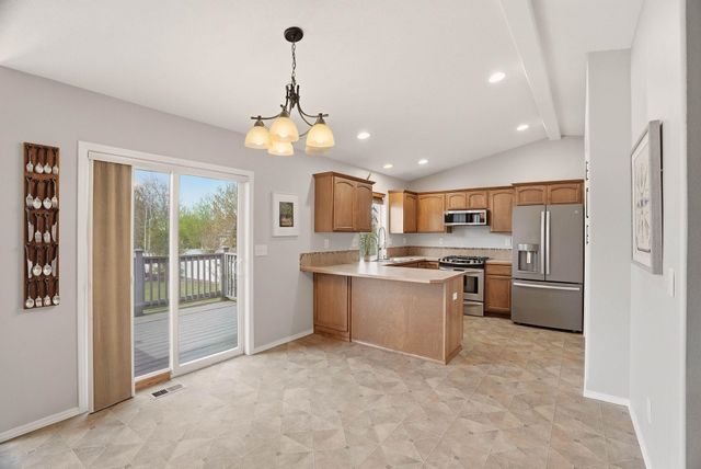 418 E Parker Dr, Colbert, WA 99005