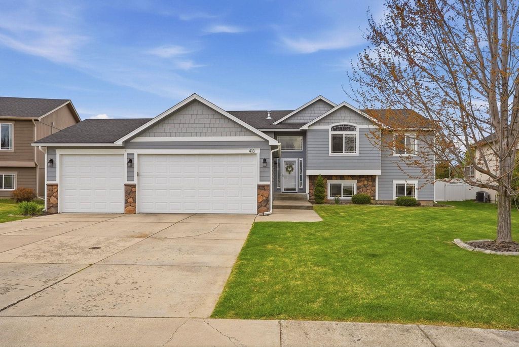 418 E Parker Dr, Colbert, WA 99005