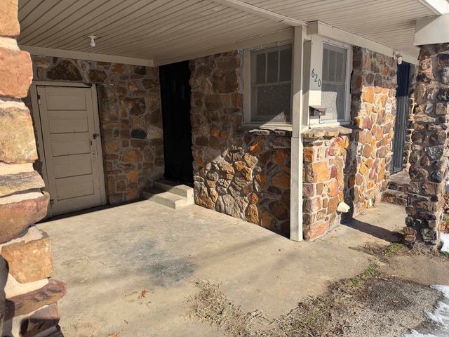 620 SW 6th Street, Walnut Ridge, AR 72476