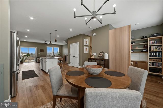 124 CHECKERSPOT WAY, Lake Frederick, VA 22630