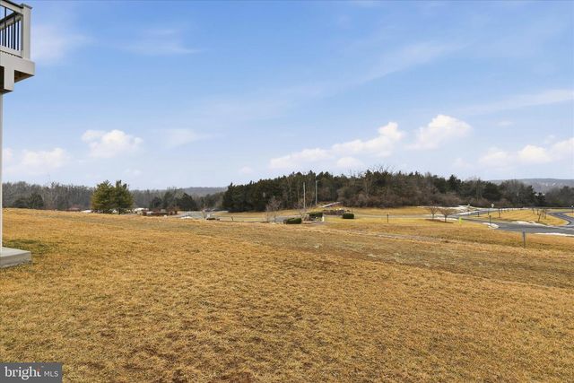 124 CHECKERSPOT WAY, Lake Frederick, VA 22630