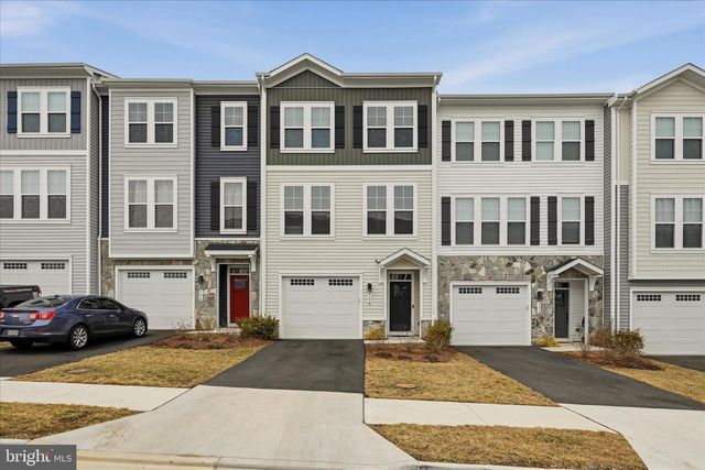 124 CHECKERSPOT WAY, Lake Frederick, VA 22630