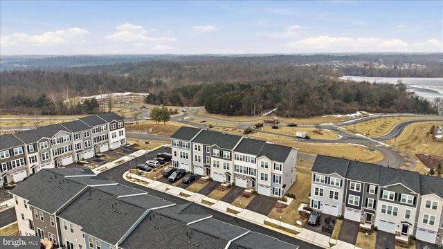 124 CHECKERSPOT WAY, Lake Frederick, VA 22630