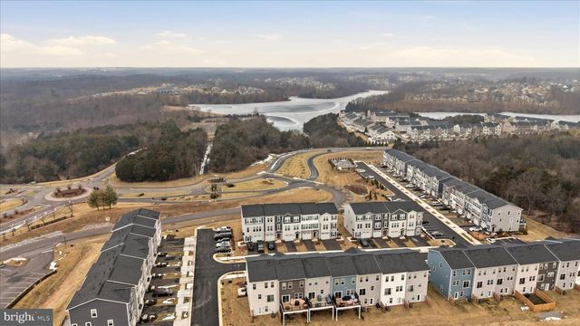 124 CHECKERSPOT WAY, Lake Frederick, VA 22630