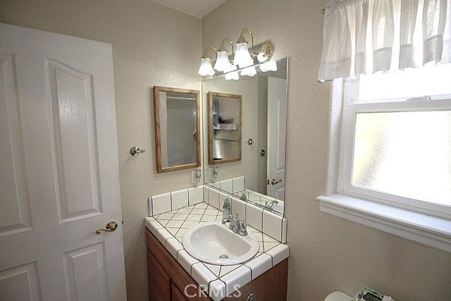 27241 Silver Lakes, Helendale, CA 92342