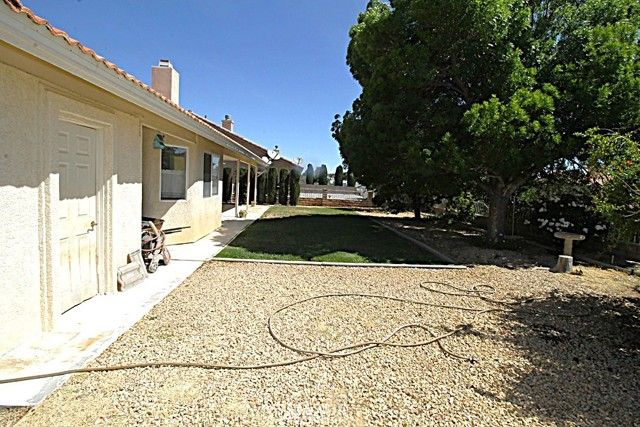 27241 Silver Lakes, Helendale, CA 92342