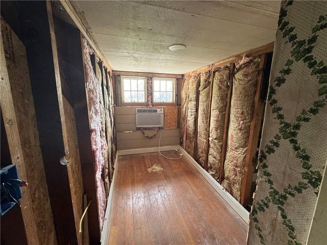 1812 E 135th Street, Grandview, MO 64030