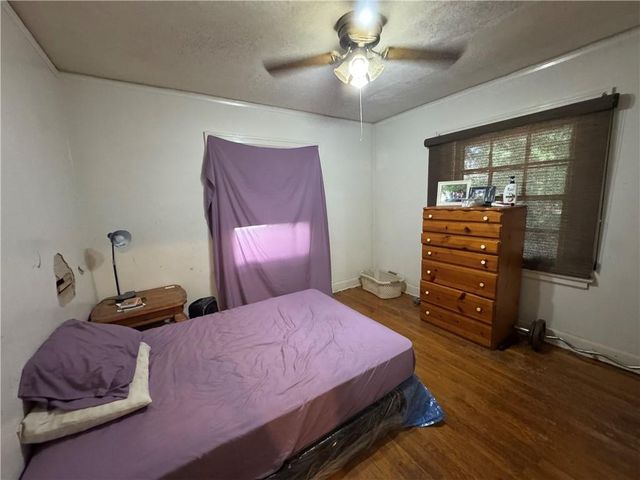 1812 E 135th Street, Grandview, MO 64030