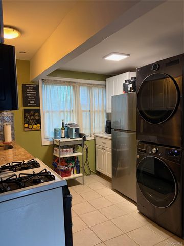 8 Johnson Place A, Baldwin, NY 11510