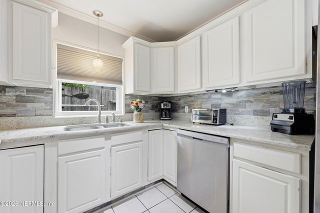 4034 MARIANNA Road, Jacksonville, FL 32217