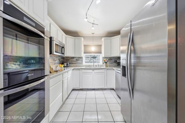 4034 MARIANNA Road, Jacksonville, FL 32217