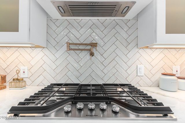 3759 S DEW DROP Lane, Gilbert, AZ 85297