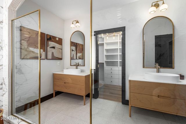 3759 S DEW DROP Lane, Gilbert, AZ 85297