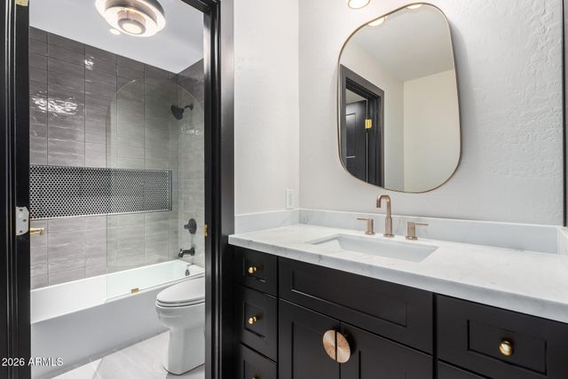 3759 S DEW DROP Lane, Gilbert, AZ 85297