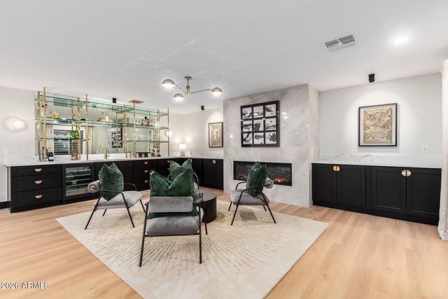 3759 S DEW DROP Lane, Gilbert, AZ 85297