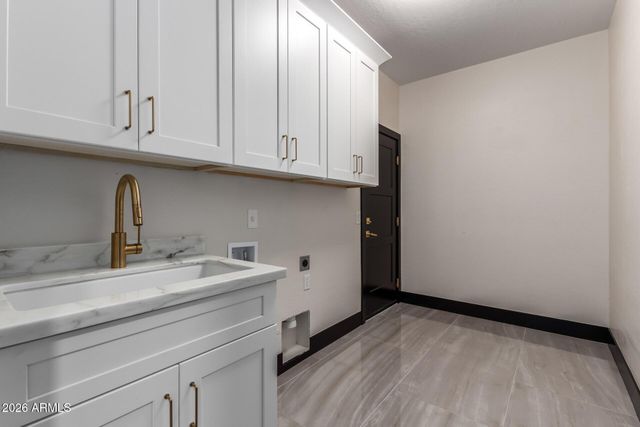 3759 S DEW DROP Lane, Gilbert, AZ 85297