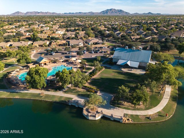 3759 S DEW DROP Lane, Gilbert, AZ 85297