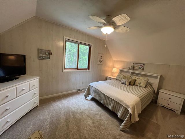 9058 W Chippewa Trail, Shelby, MI 49455