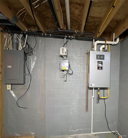 9058 W Chippewa Trail, Shelby, MI 49455
