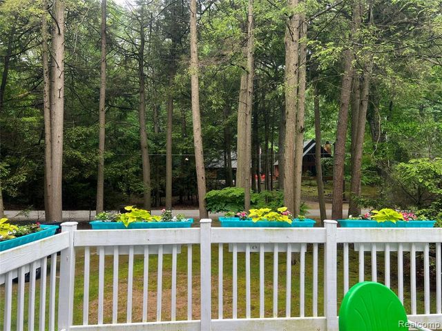 9058 W Chippewa Trail, Shelby, MI 49455