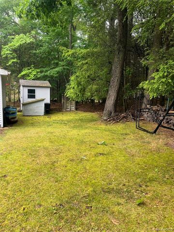 9058 W Chippewa Trail, Shelby, MI 49455