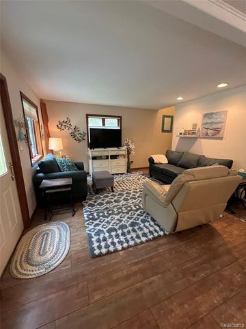 9058 W Chippewa Trail, Shelby, MI 49455