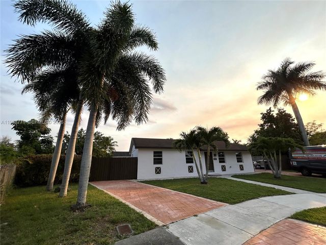 1666 SW 3rd Ct, Homestead, FL 33030