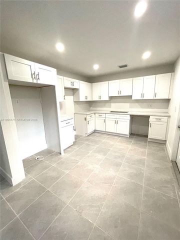 1666 SW 3rd Ct, Homestead, FL 33030